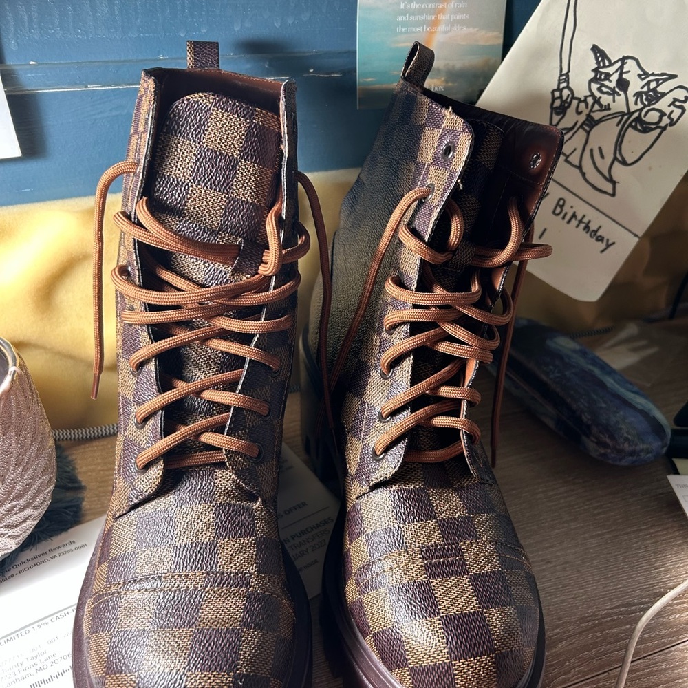 MDT Brown Checkered Chunky Boots